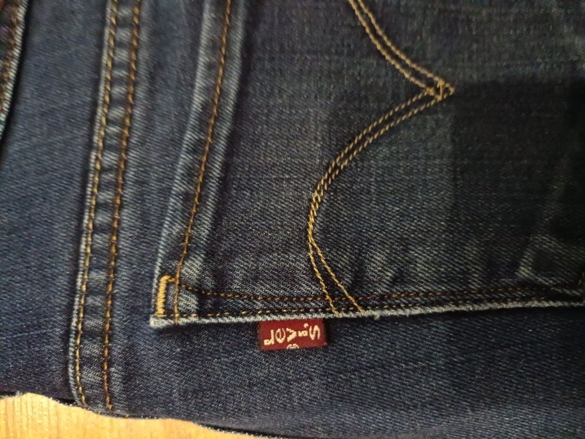 Jeansy damskie Levi's rozmiar s