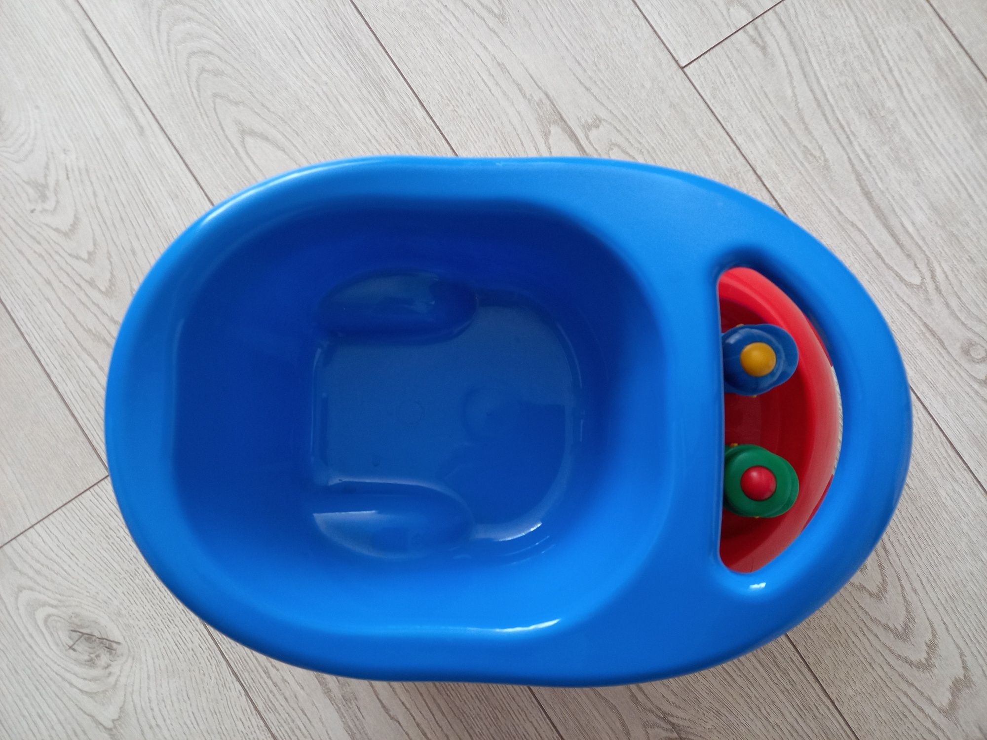 Autko plastikowe/wywrotka