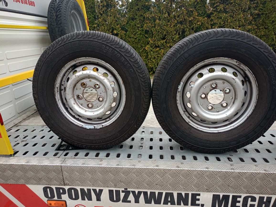 Koła letnie Mercedes Sprinter VW 225/70 r15c Continental Jak Nowe  9 m