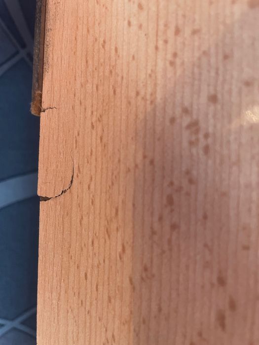 Zestaw mebli w kolorze sosna ( 2 komody, regał )