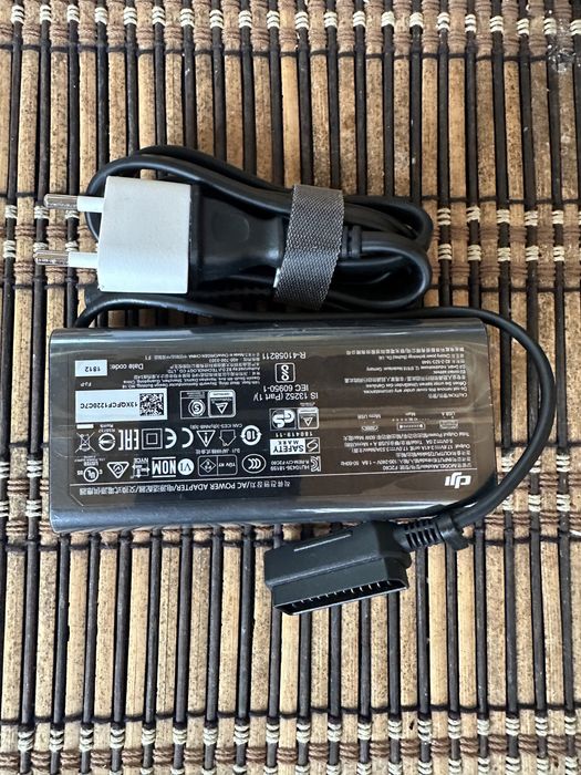 Зарядний прістрій mavic 2 від сеті