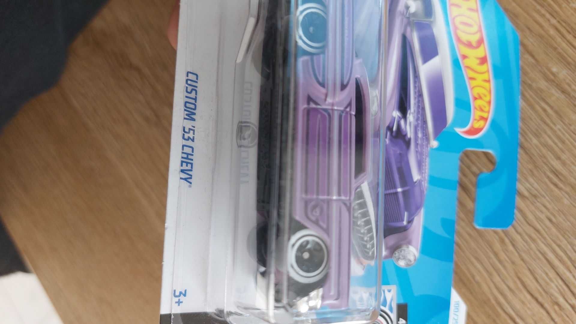 HOT WHEELS Custom `53 Chevy zapakowany!