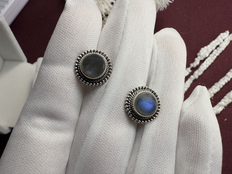 Срібні пусети 925-ї проби з натуральними лабрадоритами