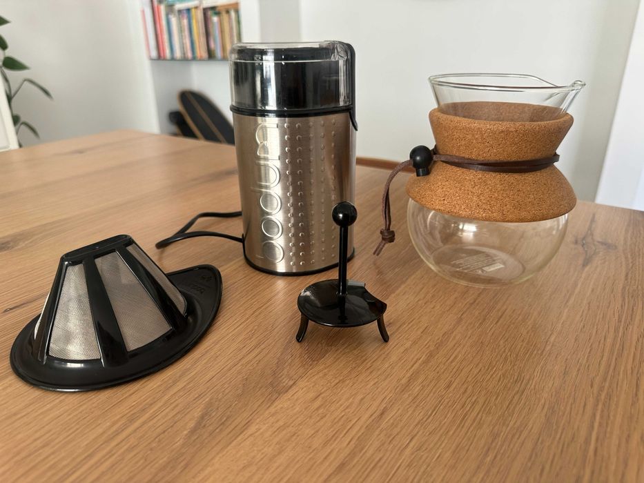 Conjunto Bodum - Moinho de Café + Cafeteira de Filtro