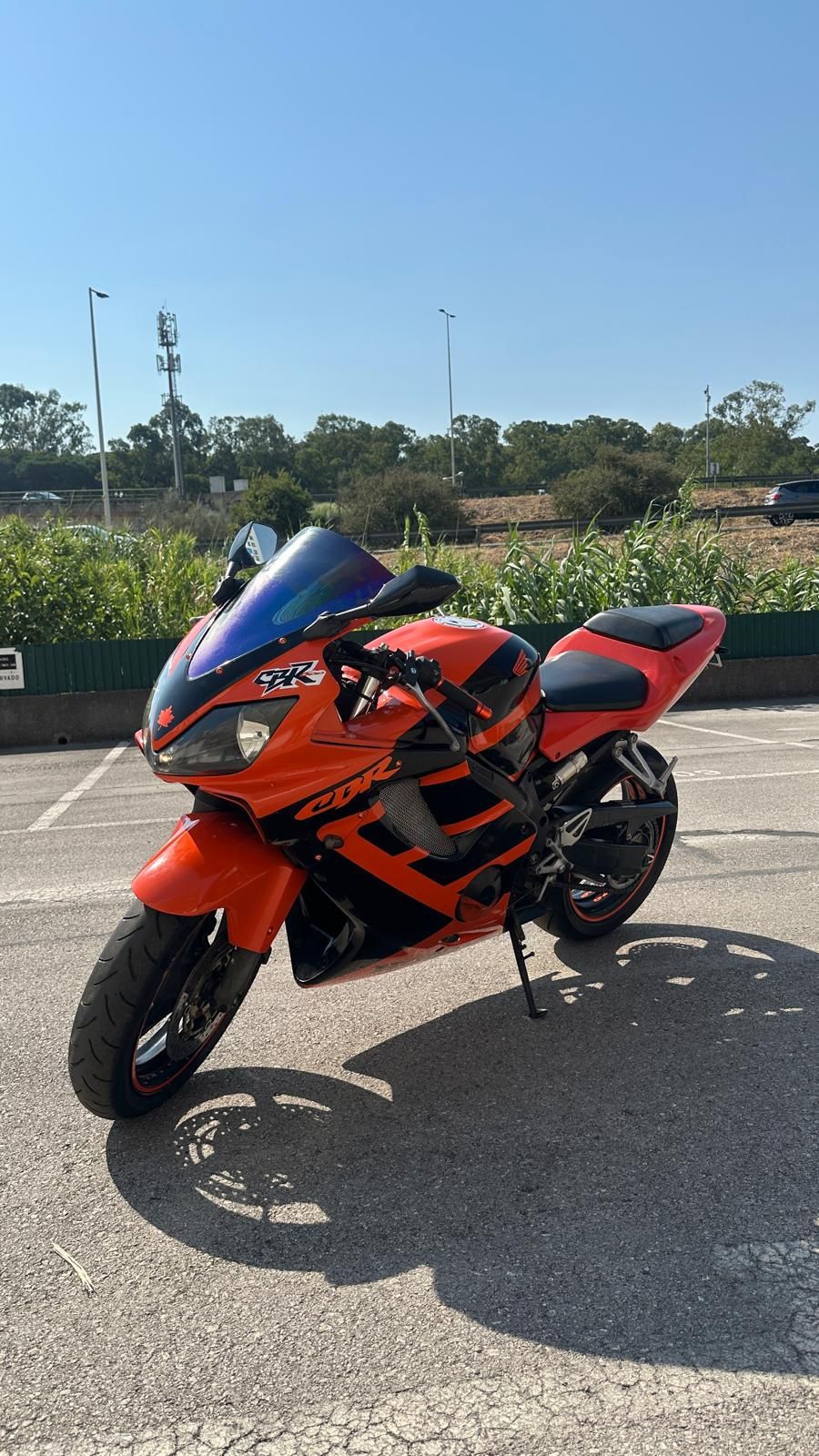 Honda  CBR 600 f 2001 81kw