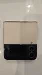 Samsung Galaxy Flip 4