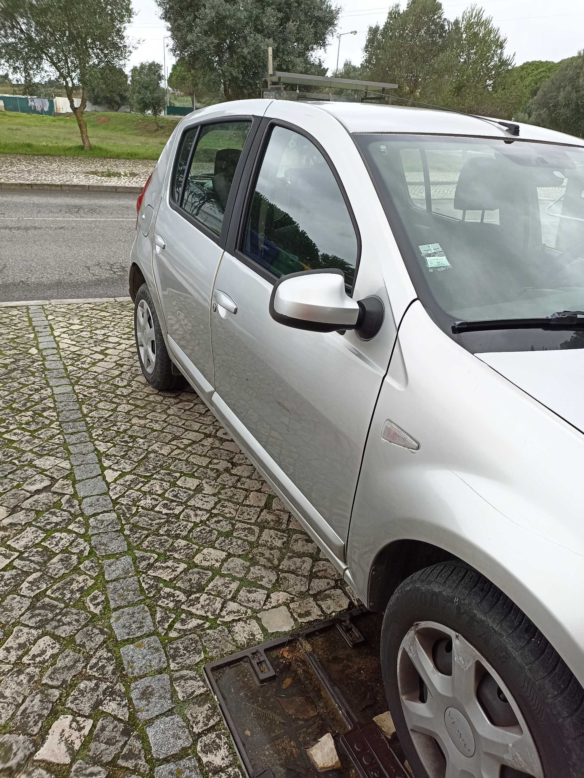 Dacia 2011 pouca quilometragem