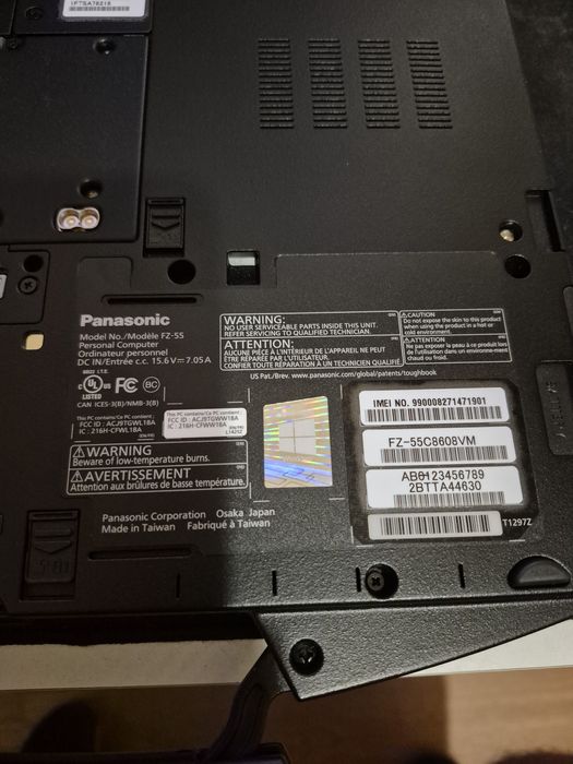 Продам майже новий захищений ноутбук Panasonic Toughbook fz-55