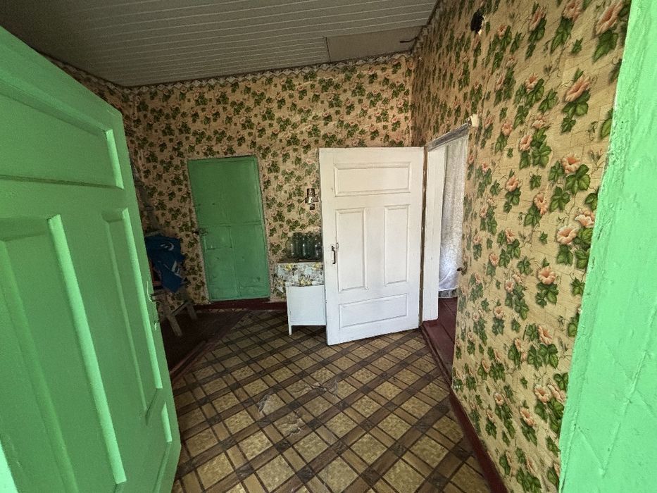 Продам будинок в центрі міста