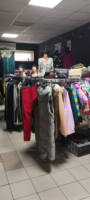 Wyposażenie sklepu odzieżowego