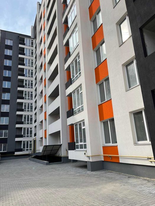 Простора 1 к квартира ЖК Студентський ЗДАНА секція переуступка