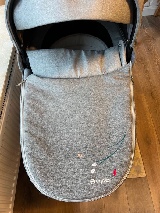 Gondola Cybex Priam Lux KOI 4.0