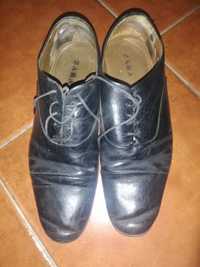 Sapatos homem pretos n° 43