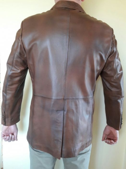 Чоловічий шкіряний піджак