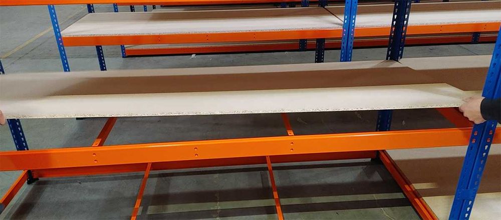 Regały magazynowe półkowe do sklepu warsztatu garażu kątownik 2 mm