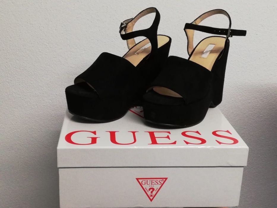 Sandálias Guess 36