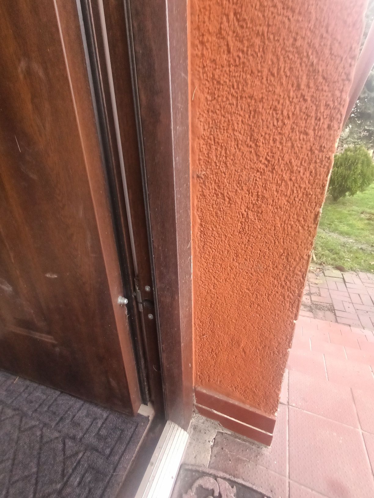 Drzwi stalowe zewnętrzne