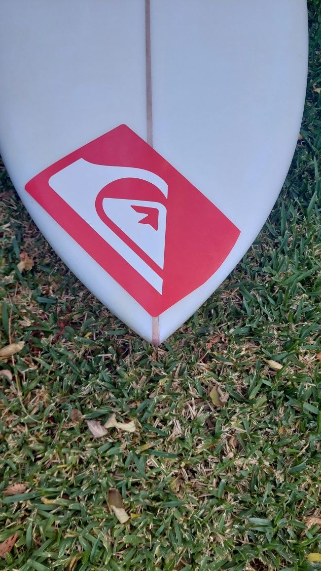 Prancha surf Manual Surfboboards 5'10 Red Witch com  32 L