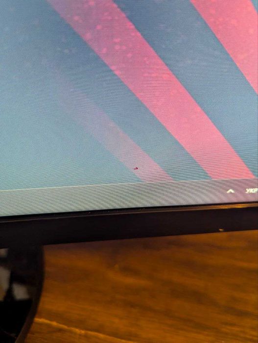 Монітор 23.5" Samsung Curved C24F390F (битые пиксели)