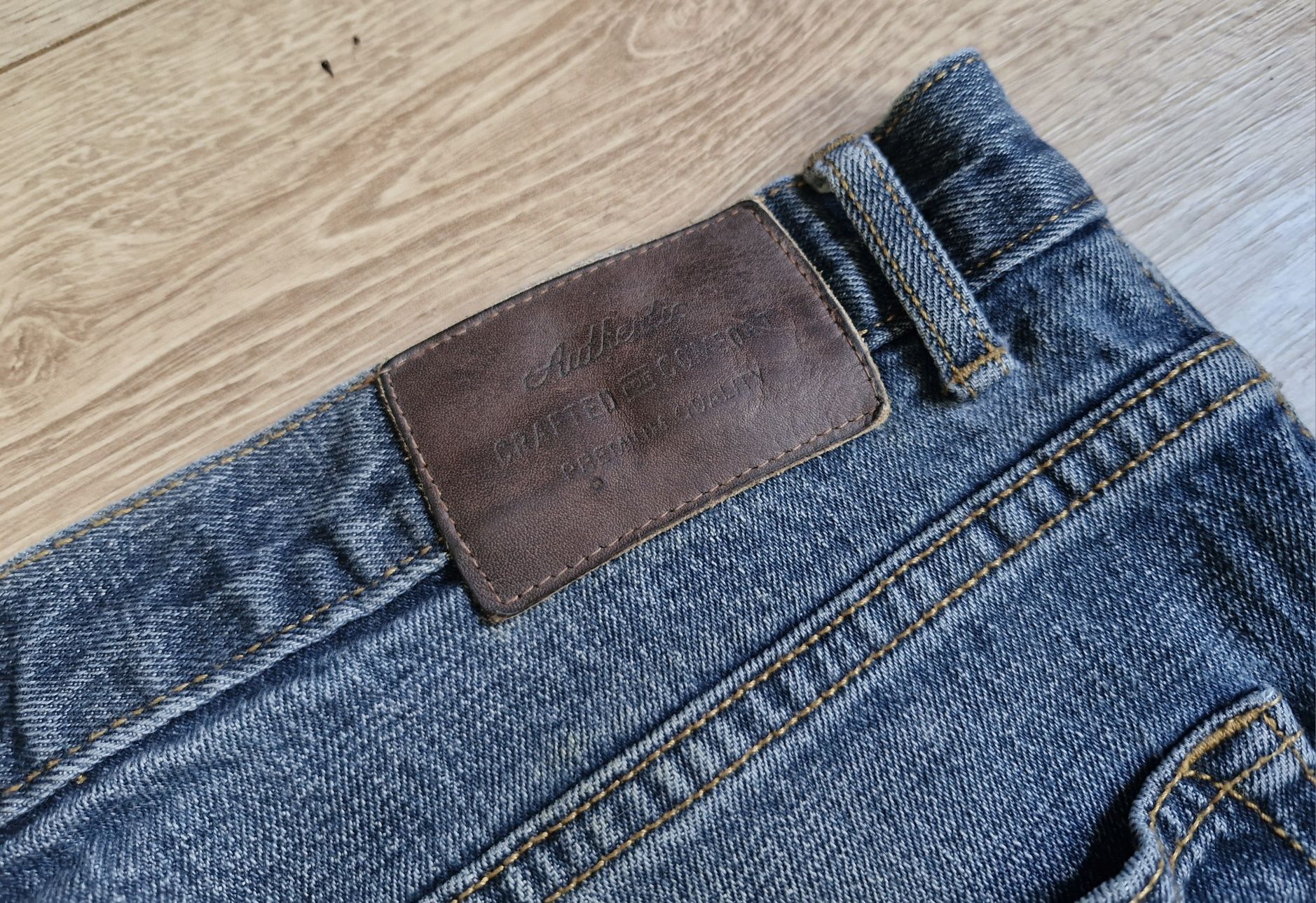 Spodnie * Jeansy * Authentic T.U * Slim fit 32/32 *
