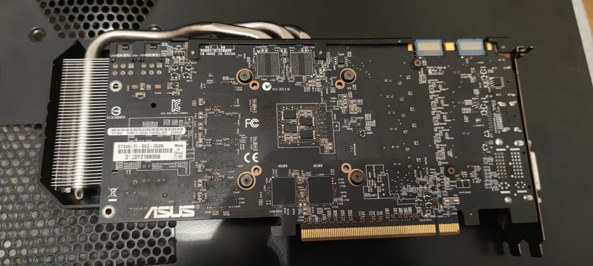 ASUS GTX 660 Ti DirectCU II