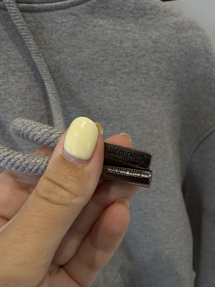 Кофта бобка оригінал Жакмюс Jacquemus
