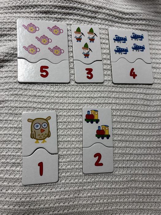 Zestaw puzzli i gier Swinka Peppa