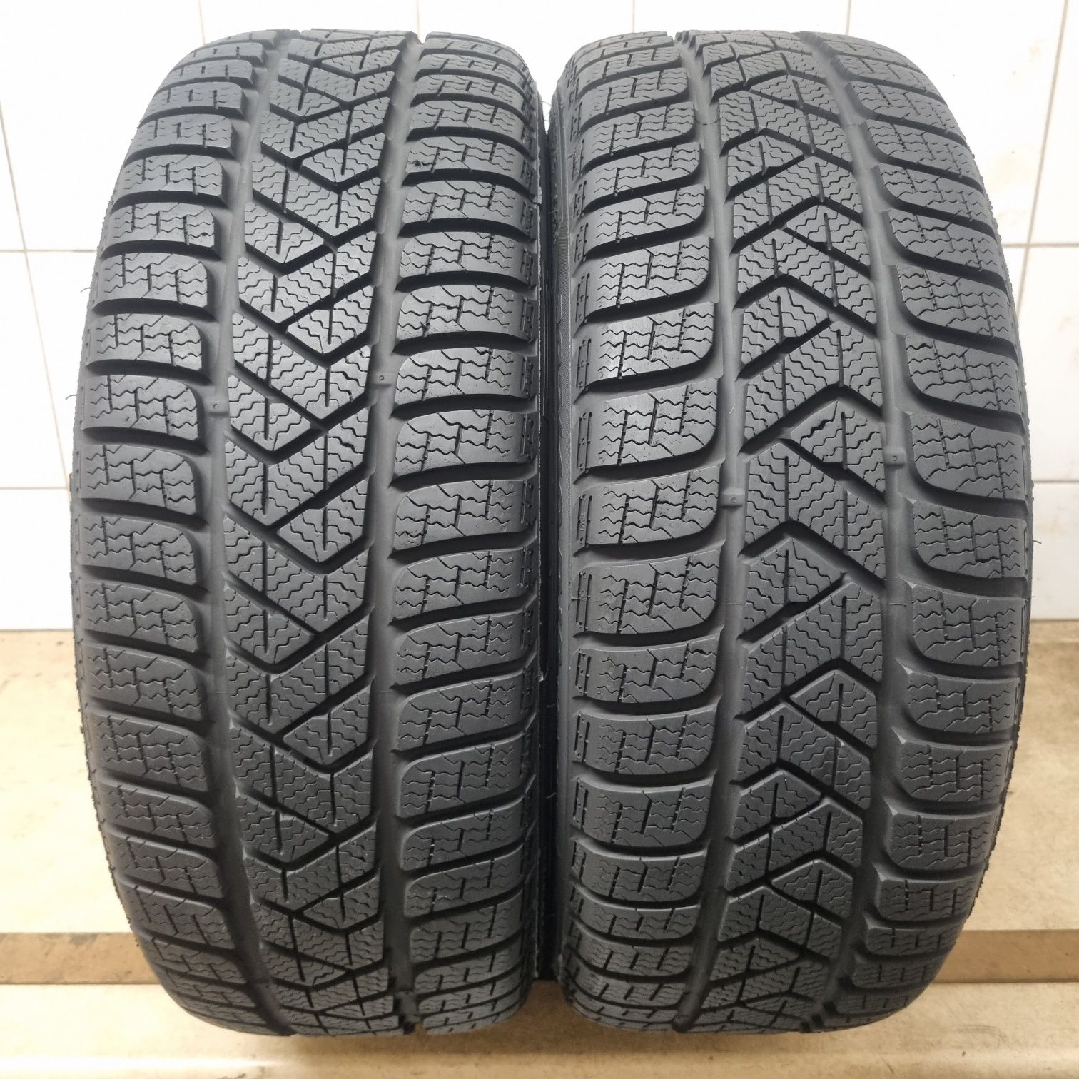 2 opony zimowe 205/40 R18 86V XL Pirelli Winter Sottozero 3