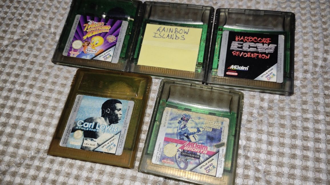 Conjunto de 5 jogos para Gameboy Color