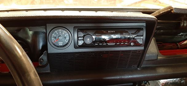 Kratka ramka zaślepka atrapa radia obrotomierz NOWA Fiat 125p FSO