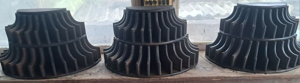 Stojak na siekiery , toporki