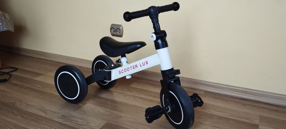 Rowerek trójkołowy/biegowy stan bardzo dobry.