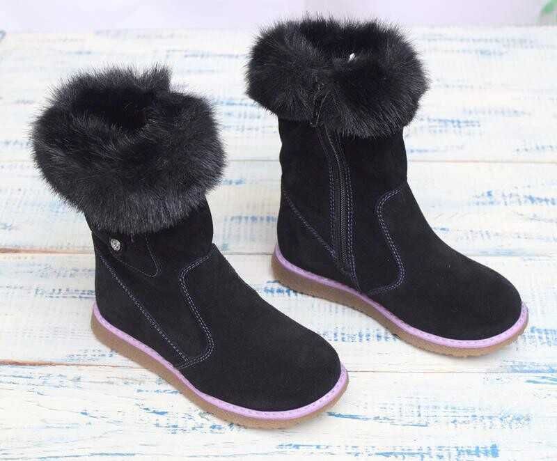Чобітки на дівчинку.Продам дешево