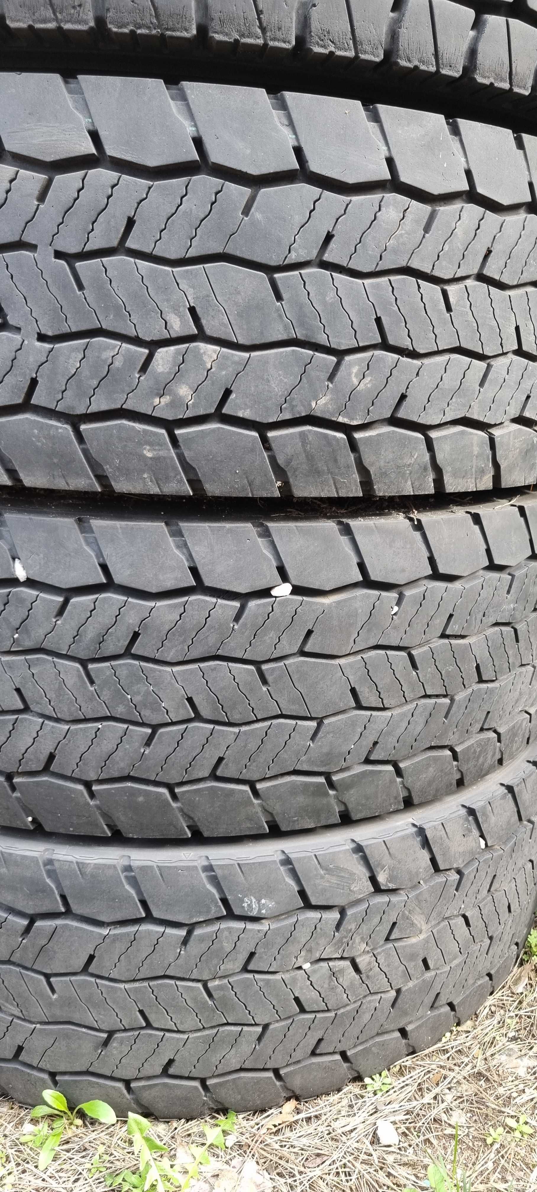 285/70/19,5 Hankook DH 35