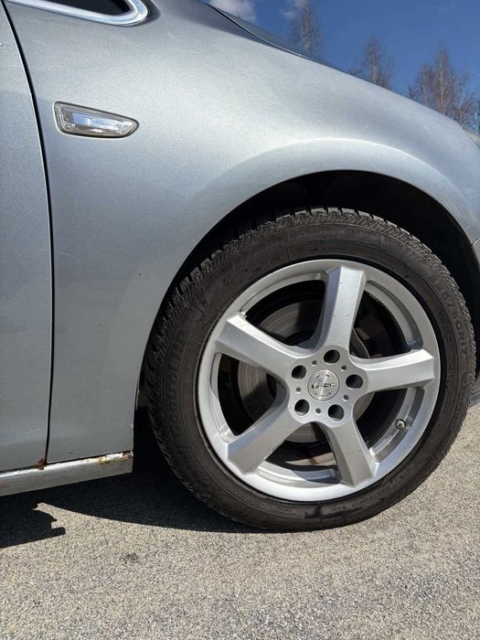 Продам Opel Astra j 1.7cdti