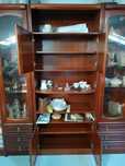Móvel de sala, TV , vitrine, estante em mogno