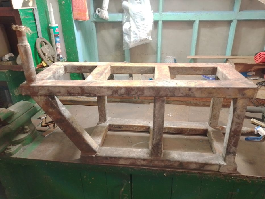 Контур  в печі для дров