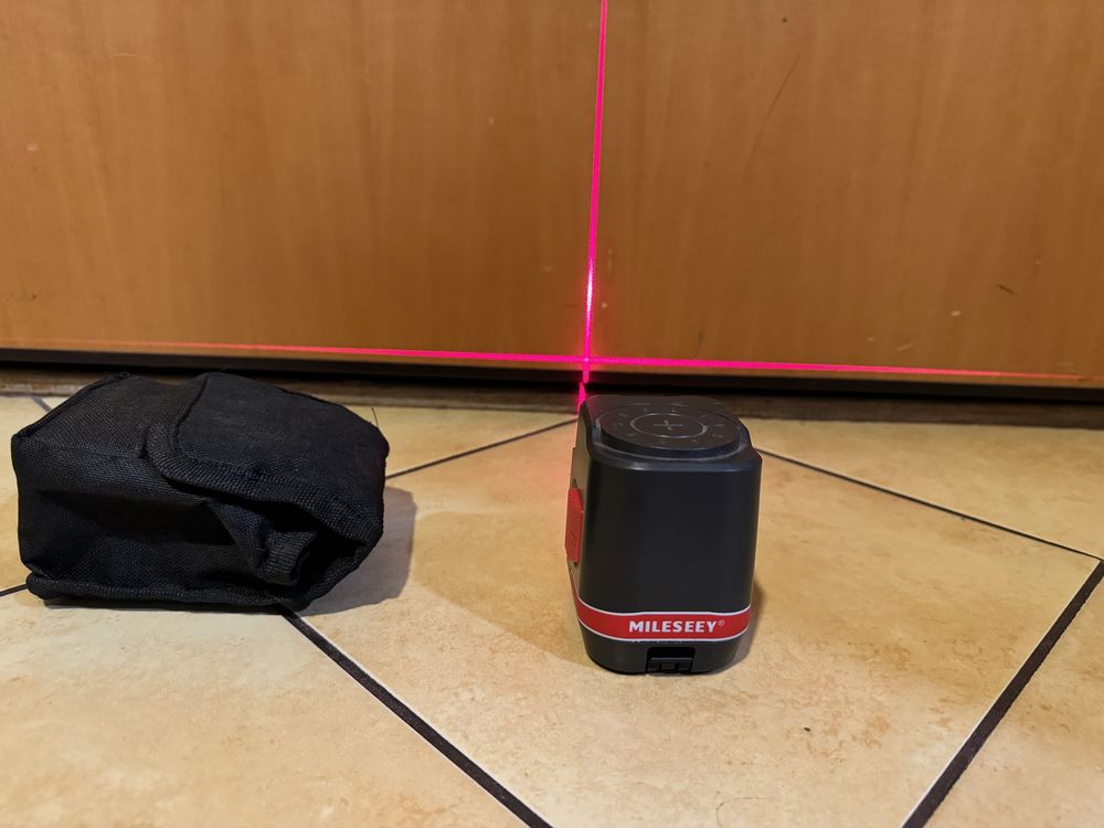 Styl L62R MiLESEEY 2-liniowy poziom Laser krzyżowy Mileseey L62 12 m