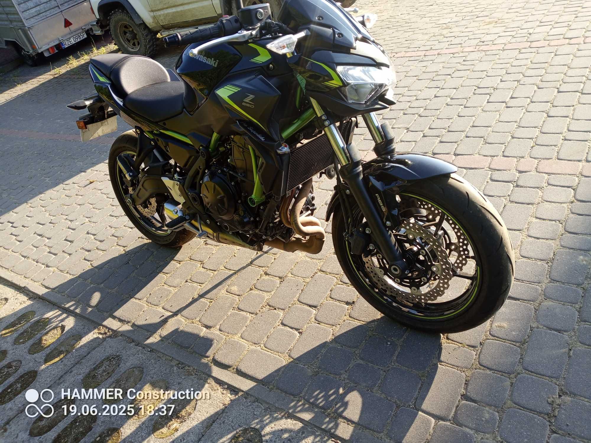 KAWASAKI Z650- 2021R