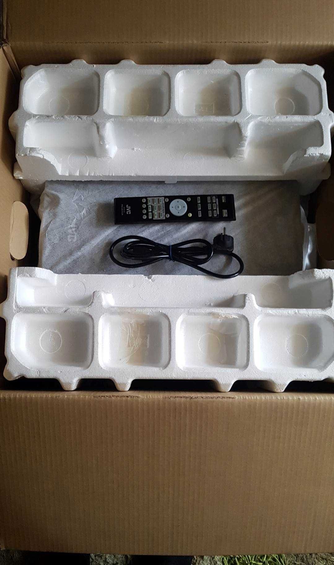 Projektor JVC DLA X30 oryginalne opakowanie
