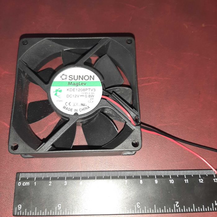 Вентилятор Sunon KDE1208PTV3 постійного струму