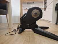 Trenażer Tacx Flux Smart T2900