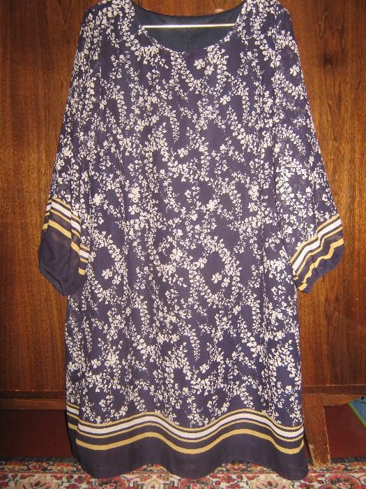 Нарядное красивое легкое платье, отдам дешево