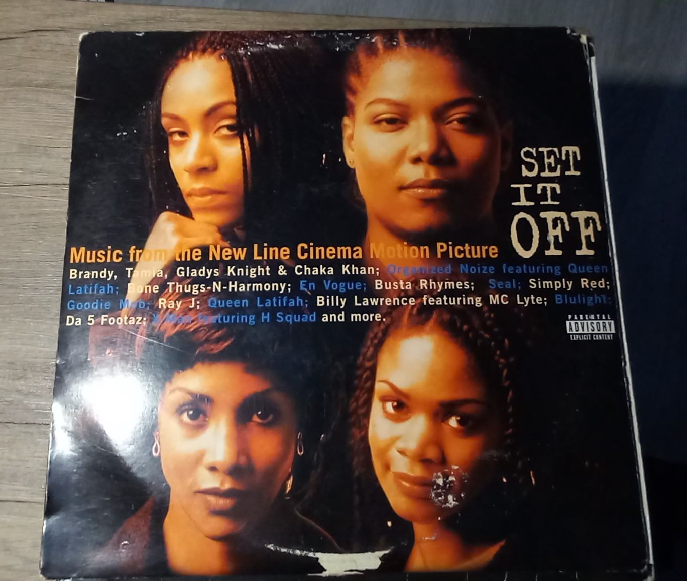 winyl winyle  set it off