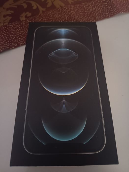 iPhone 12 Pro como novo