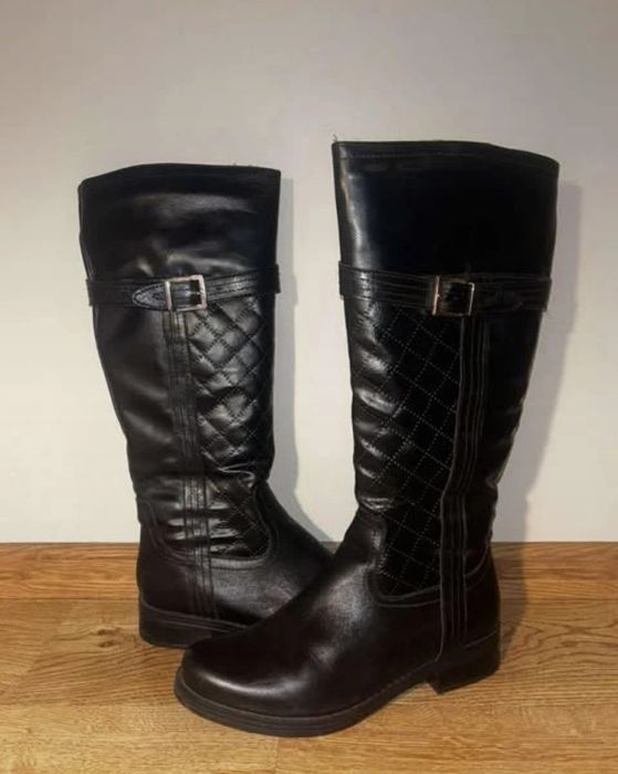 Wysokie kozaczki Veronii