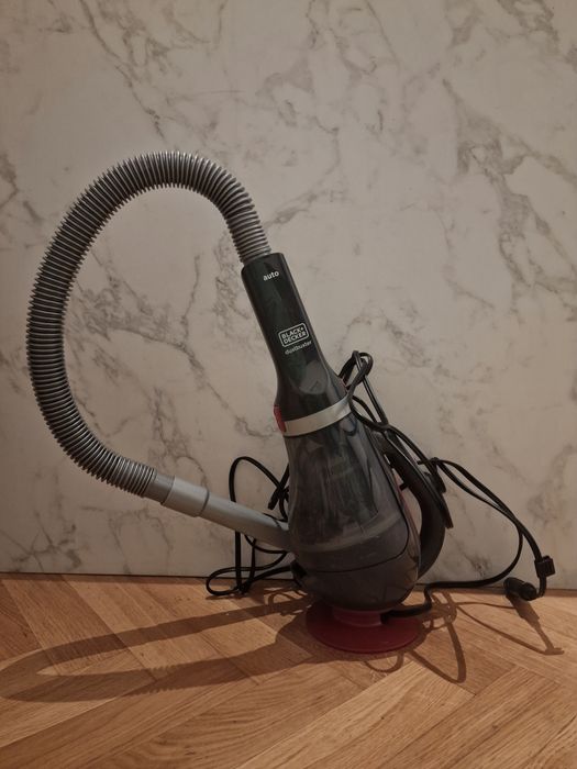 Odkurzacz do auta Black&Decker
