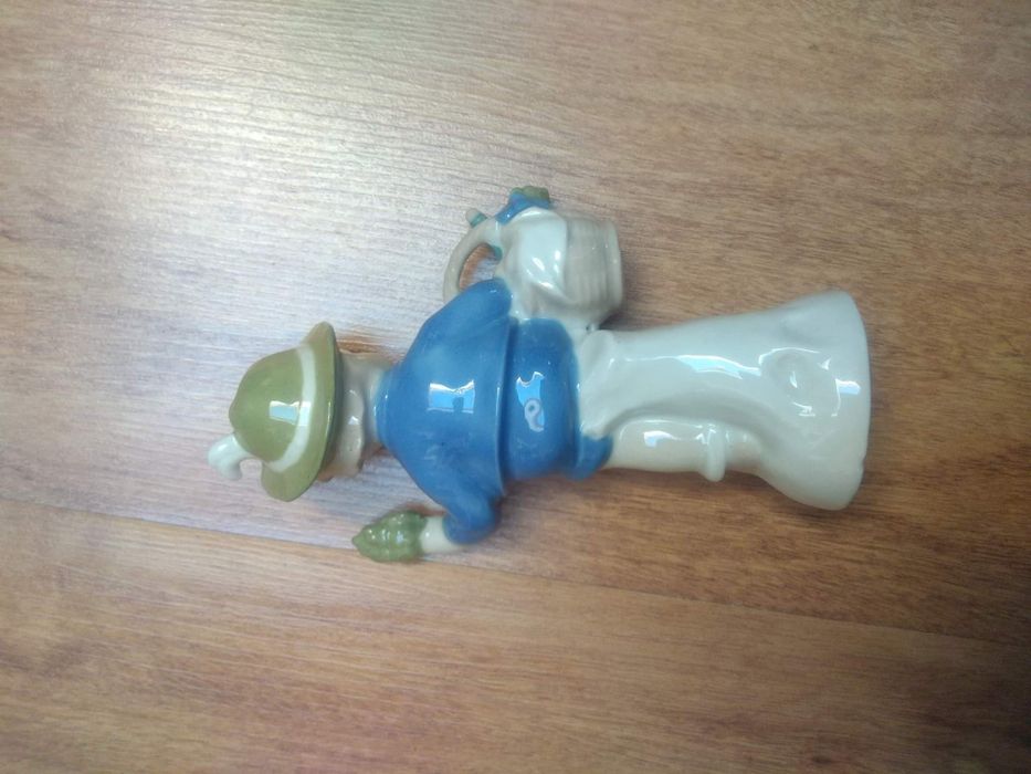 Figurka z porcelany GDR