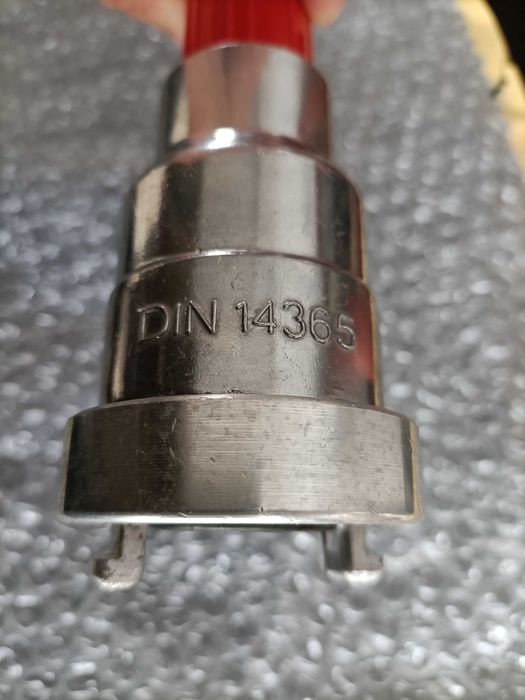 bico de mangueira para incêndios