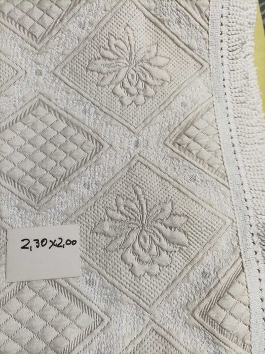 Colchas em estado novo